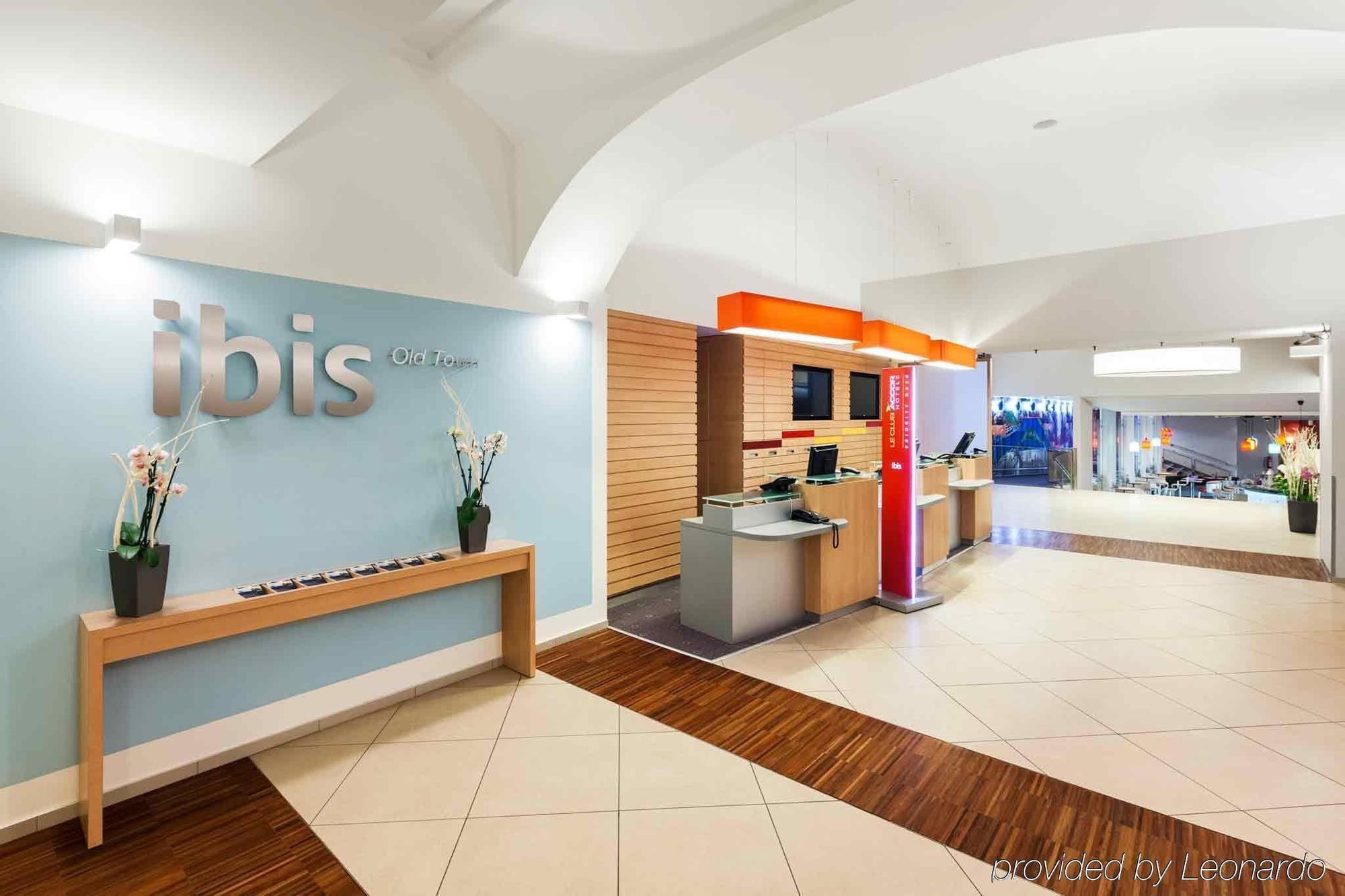 Ibis Praha Old Town Hotel Bagian luar foto